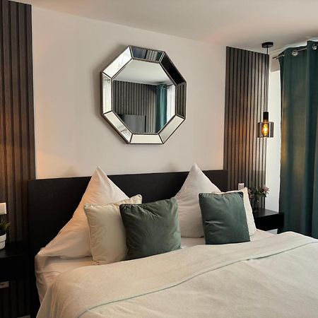 Prime Host Dream Apartment Карлсруе Екстериор снимка