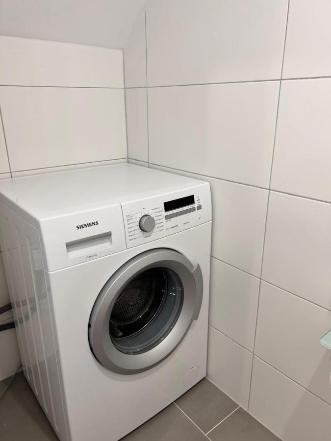 Prime Host Dream Apartment Карлсруе Екстериор снимка