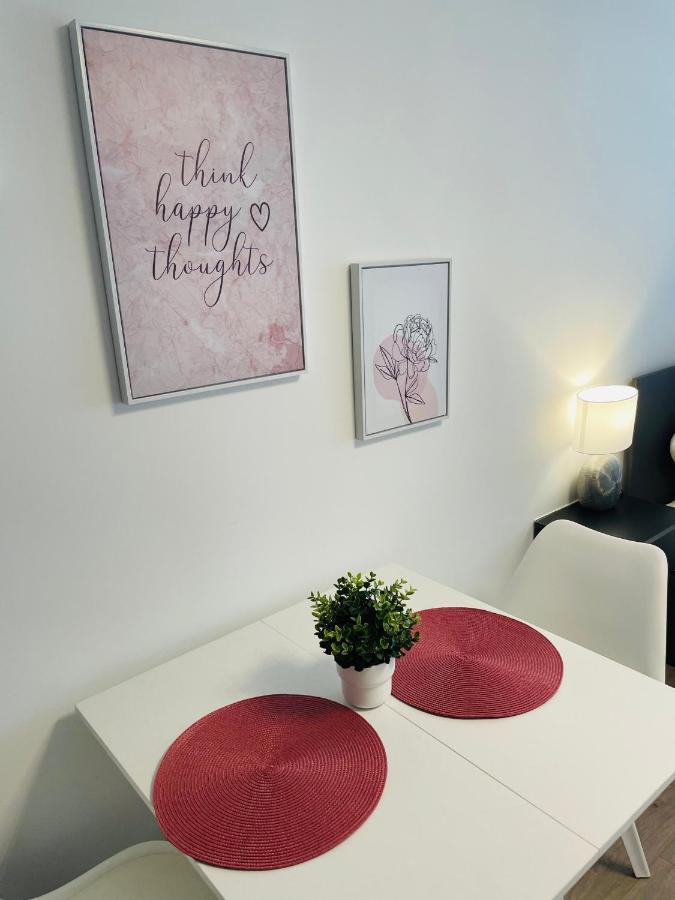 Prime Host Dream Apartment Карлсруе Екстериор снимка