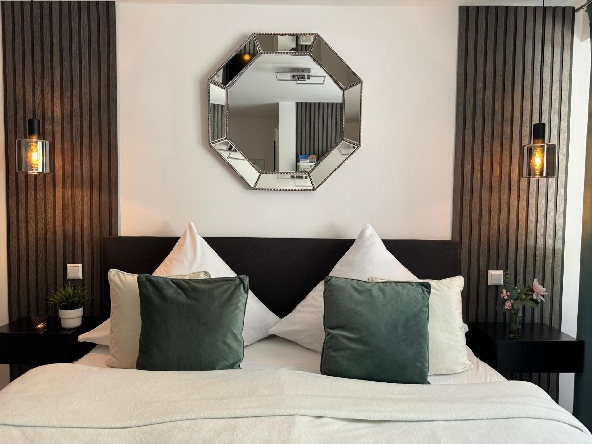 Prime Host Dream Apartment Карлсруе Екстериор снимка